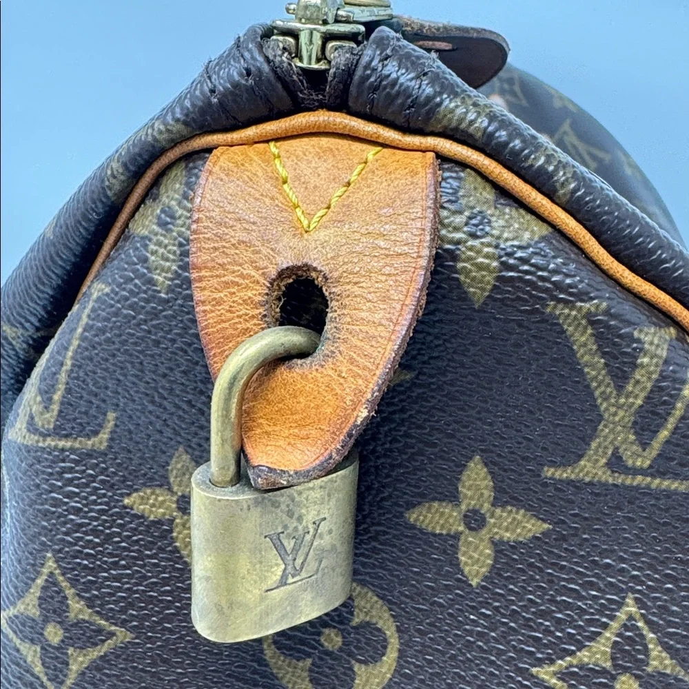 LOUIS  VUITTON SPEEDY 30 - Picture 8 of 16
